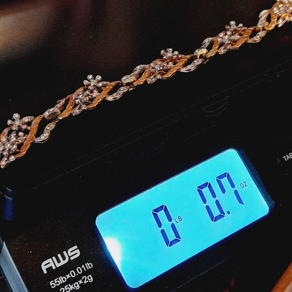 Vintage Gold Tone Rhinestone Floral 6 1/2 Inch Bracelet - Picture 10 of 10